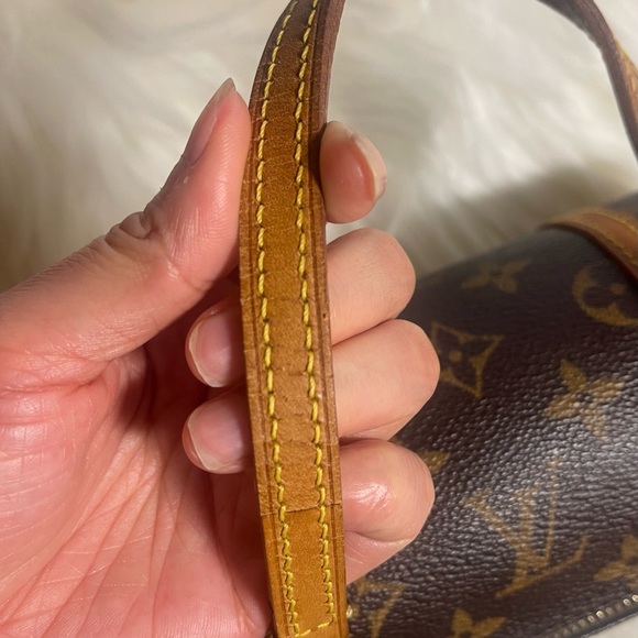 Rare Authentic Louis Vuitton papillon 19 GUC - Picture 9 of 10